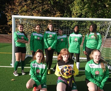 Thumbnail year 9.10 girls